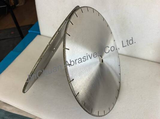 Cuchilla de sierra de diamante electroplada de 400 mm con unión de níquel para cortar hormigón resistente al desgaste
